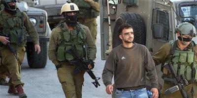 قوات إسرائيلية تعتقل 15 فلسطينياً في الضفة 