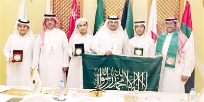الوفد السعودي يحصد الذهب في اللغة العربية والإبداع الشعري 