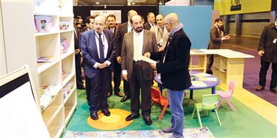 سلطان القاسمي: مشاركة مكتبة الملك عبدالعزيز في معرض باريس الدولي للكتاب متميزة 