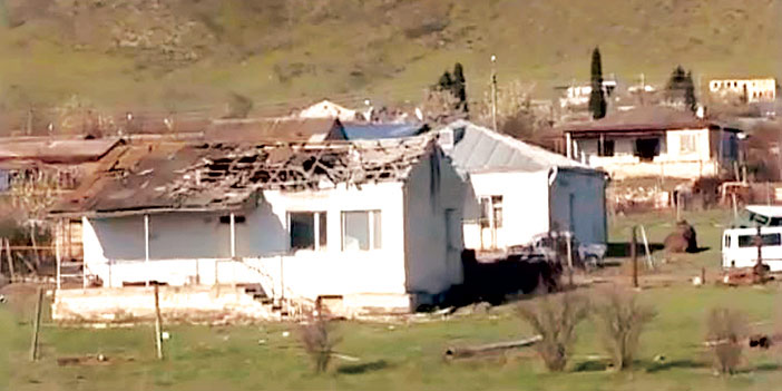  منزل متضرر جراء الاشتباك بين القوات الأرمنية والأذربيجانية