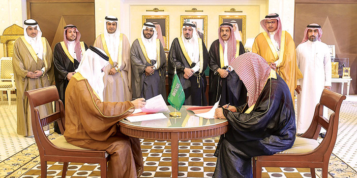  الأمير فيصل بن مشعل راعيا توقيع الاتفاقية