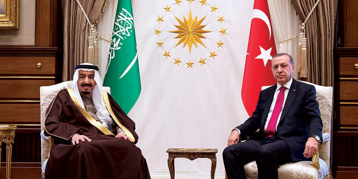 التقى أردوغان في القصر الرئاسي.. وتقلّد وسام الجمهورية التركية 
