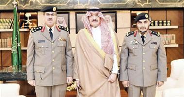 الأمير سعود بن نايف يستقبل مدير سجون الشرقية الجديد 
