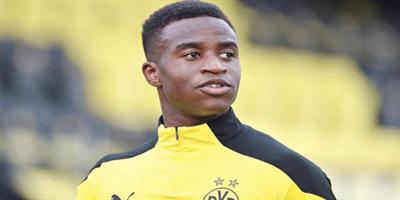 الكاميروني موكوكو يصبح أصغر لاعب يشارك في تاريخ الدوري الألماني 