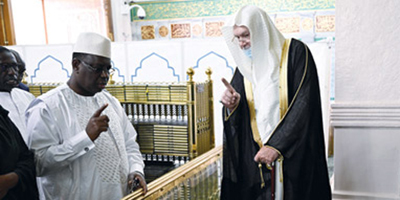 الرئيس السنغالي يزور المسجد النبوي 