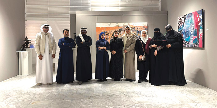 صورة جماعية من المعرض