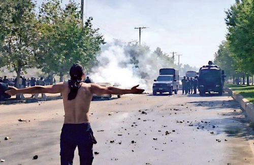 بعد اتساع دائرة الاحتجاجات.. 