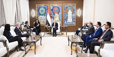 الرئيس العليمي: السلاح خارج نطاق الدولة يوفر بيئة مثالية لنمو الجماعات المتطرفة 