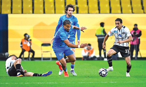 الشباب حقق فوزه الثاني في الدوري على نيوم