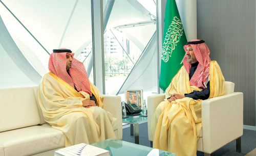 الأمير فيصل بن سلمان يستقبل محافظ هيئة الأمن السيبراني 