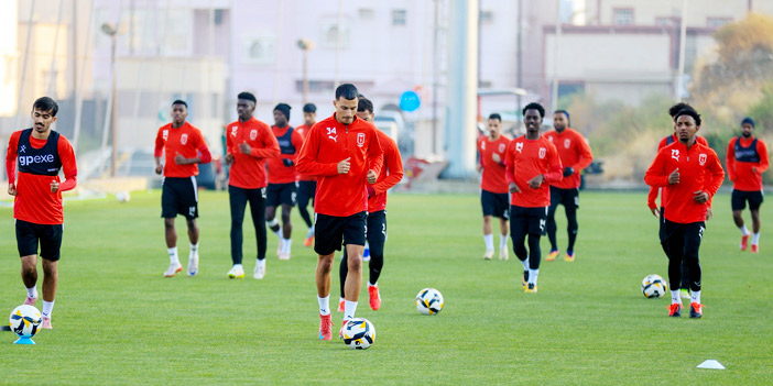 اليوم.. تفتتح الجولة 18 من دوري يلو بـ«5» مواجهات.. 