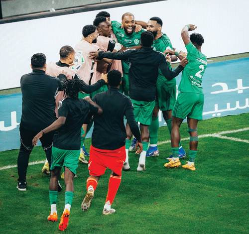  توني سجل هاتريك