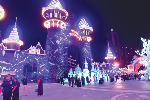 «ونتر وندرلاند» جدة.. تجربة تفاعلية تجمع المغامرة والثلوج 