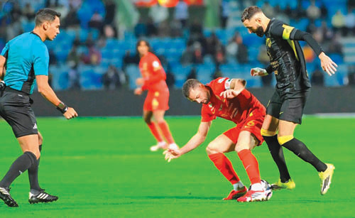  القادسية يواصل إطاحته بالمنافسين