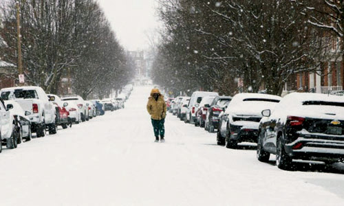 شرق الولايات المتحدة مهدد بالشلل 