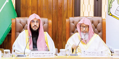 دولتنا عزيزة شامخة.. قوية بالله ثم بسواعد أبنائها 