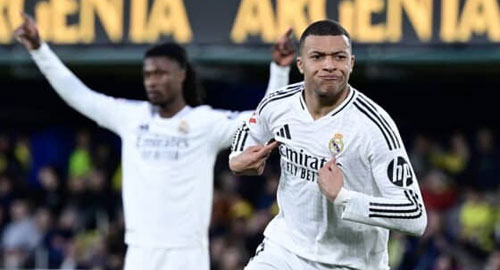 ريال مدريد يفوز على فياريال بهدفين 