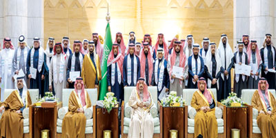 أمير منطقة الرياض يكرم المدارس والطلبة المتميزين بالمنطقة 