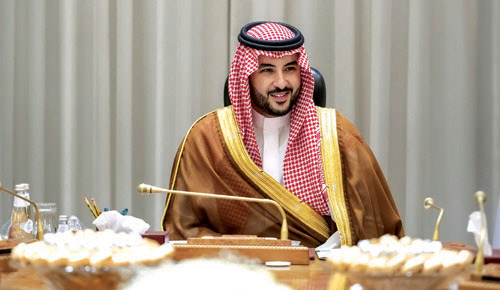  وزير الدفاع