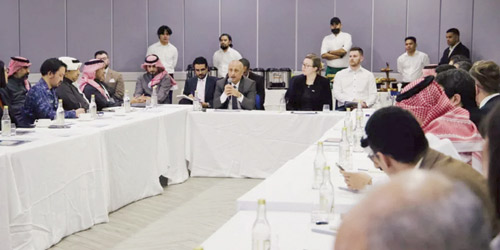  اجتماع دولي في الرياض يدعو إلى دعم خفر السواحل اليمنية