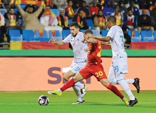  التعادل حسم مواجهة القادسية والفتح