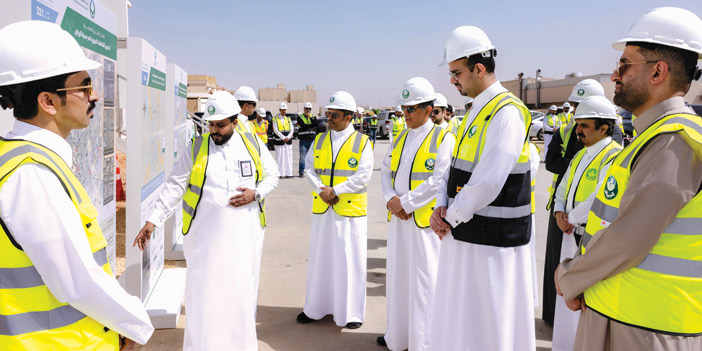 أمين منطقة الرياض يشهد انطلاق عدد من المشاريع بقيمة تتجاوز 1.6 مليار ريال 