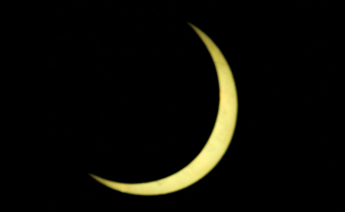 تحري رؤية هلال شهر رمضان.. الليلة 