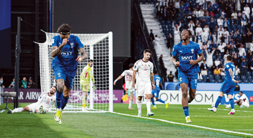 الهلال تجاوز الوحدة ووصل للنقطة 22