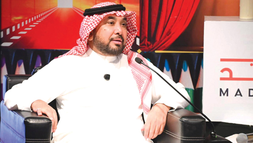 الشاعر  د. صالح الشادي