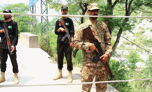 الشرطة الباكستانية تقضي على 14 إرهابيًّا في عمليتين أمنيتين 