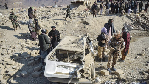 عشرات القتلى والجرحى في ضربات باكستانية على أفغانستان 