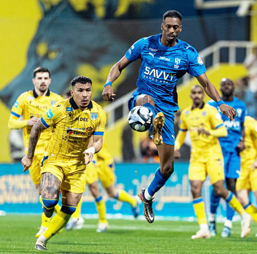 الهلال تعادل مع التعاون1/1 وتراجع للمركز الثالث للمرة الأولى