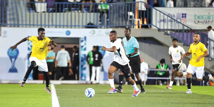 شرطة جدة وسلام الجامعة إلى دور الـ(4) 