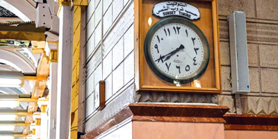 التوقيت الزوالي في المسجد النبوي.. امتداد تاريخي لعناية المسلمين بالمواقيت 