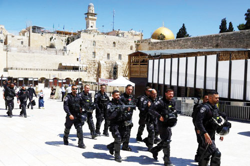 الاحتلال الإسرائيلي يواصل إغلاق المسجد الأقصى لليوم الثالث على التوالي 