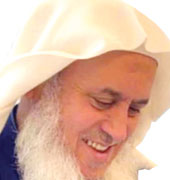 منصور بن صالح العُمري
مِحْرابُ الشَّيْبِ.. وعَرْشُ الوَقَارإشراقةحين يمرض من نحبّ.. ويُكتب لهم قربٌ لا نراهحين يمرض من نحب.. ويُكتب لهم قربٌ لا نراهبين «سَمِعْنَا» و«قُلْ».. اكتمال العهدما أعظمهاهـي خاطرة عمر.. أرجوك أن تقرأها بقلبك!3015.jpg