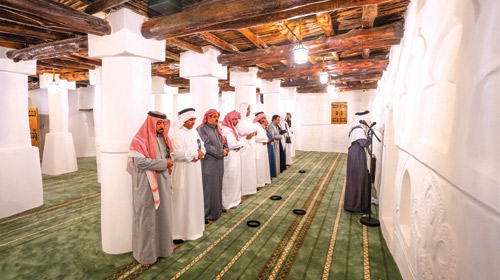  مسجد الحوزة في عسير