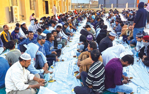 أكثر من 115 ألف عبوة لدعم المستشفيات والمساجد في الرس 