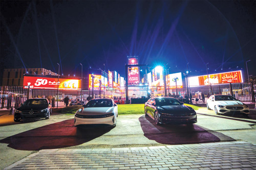 تسليم 155 سيارة للفائزين في مبادرة «موسم الرياض» 