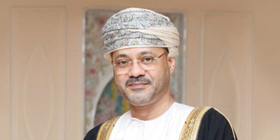 وزير خارجية عمان يدعو لحل سلمي يحفظ أمن المنطقة 
