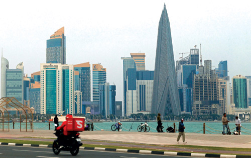 قطر تضبط 313 شخصاً إثر تصويرهم مقاطع مضللةً لإثارة الرأي العام 