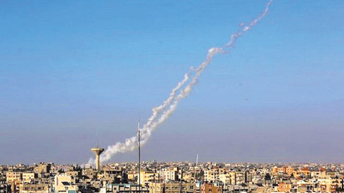 الدفاع القطرية تعلن التصدي لهجمة صاروخية ثانية استهدفت البلاد 