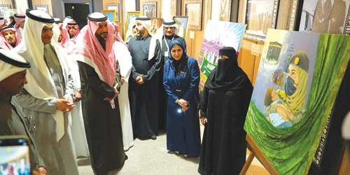 جانب من المعرض