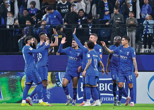  التعادلات حرمت الهلال من الصدارة