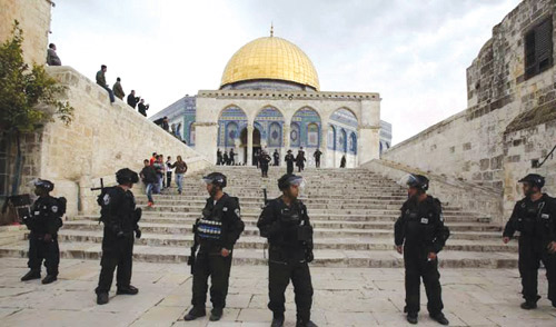 الاحتلال الإسرائيلي يواصل إغلاق المسجد الأقصى لليوم السادس عشر على التوالي 