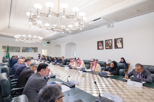  م. الخريجي خلال اجتماعه مع سفراء الدول الآسيوية