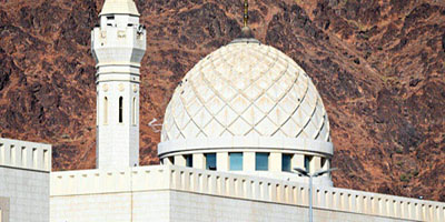 مسجد سيد الشهداء بالمدينة المنورة.. مَعلمٌ بارز في ميدان أحد 