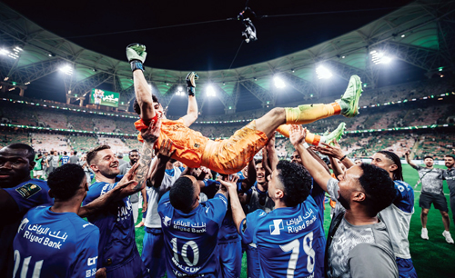 فرحة هلالية معتادة واحتفالية خاصة لبونو