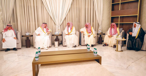  جانب من الزيارة