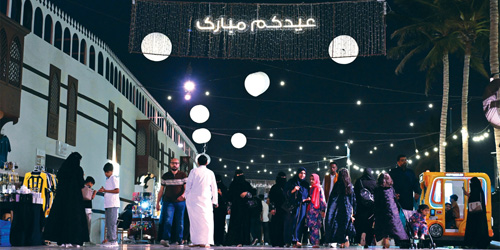 أجواء نابضة بالحياة في واجهة جدة البحرية 